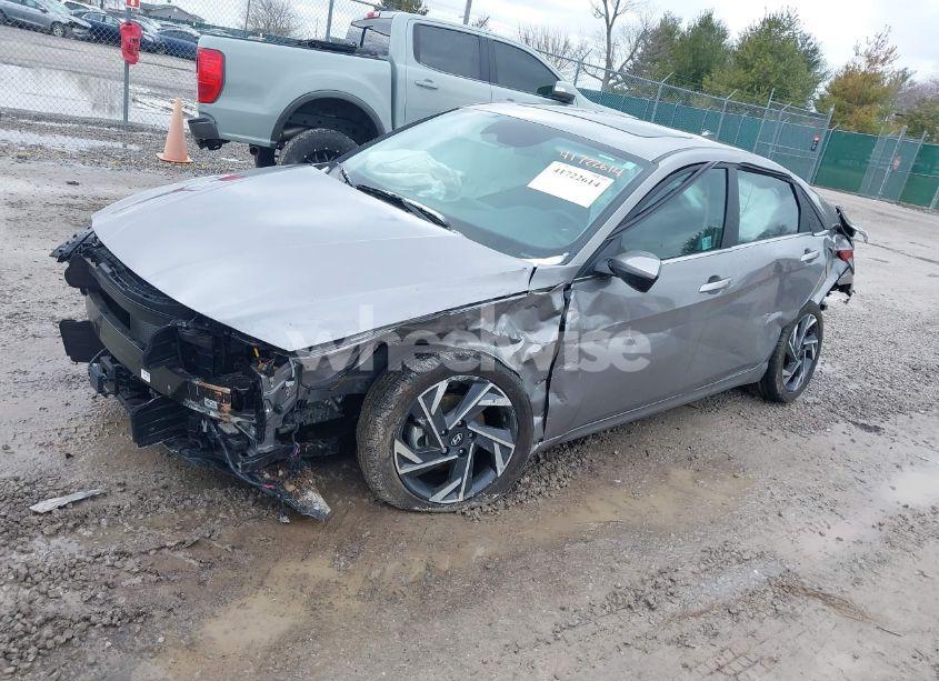 Photo 2 of 2024 Hyundai Elantra SEL (VIN KMHLS4DG6RU780741)