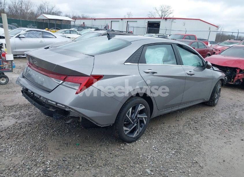 Photo 4 of 2024 Hyundai Elantra SEL (VIN KMHLS4DG6RU780741)