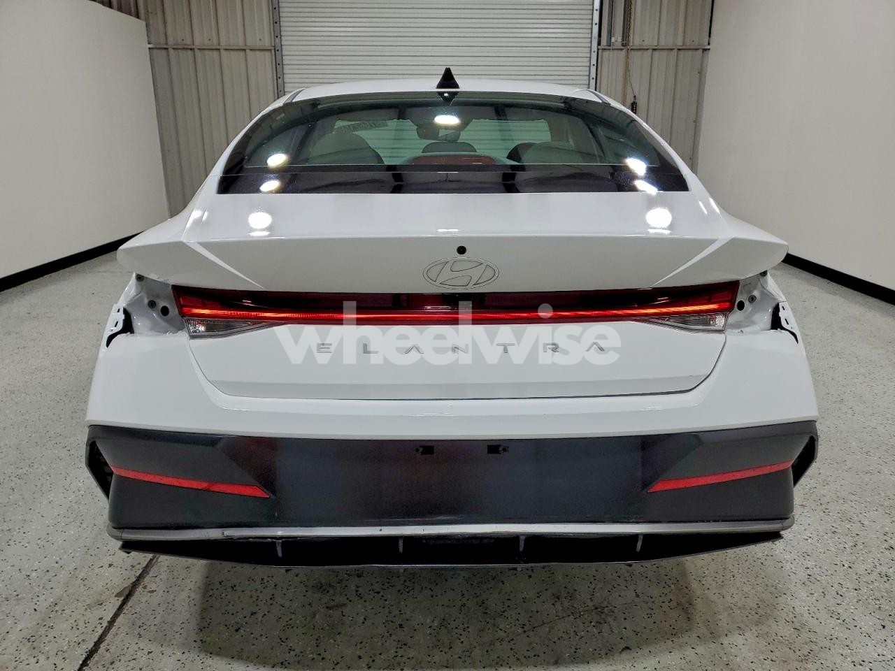 Photo 6 of 2025 HYUNDAI ELANTRA SEL (VIN KMHLS4DG6SU920342)