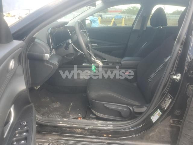 Photo 12 of 2024 HYUNDAI ELANTRA SEL (VIN KMHLS4DG7RU669924)