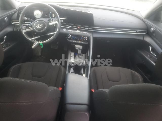 Photo 4 of 2024 HYUNDAI ELANTRA SEL (VIN KMHLS4DG7RU669924)