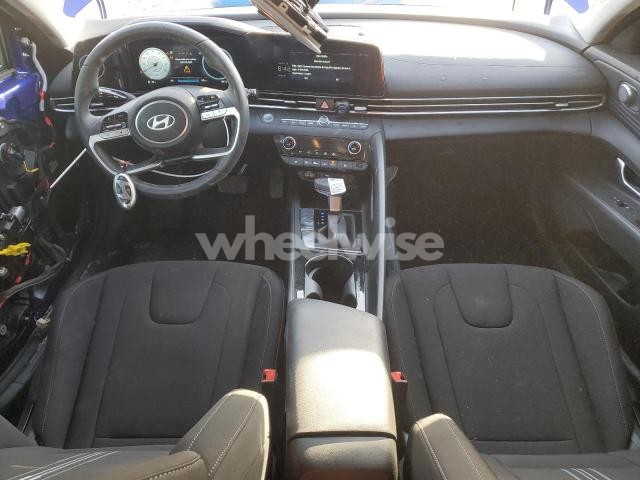 Photo 13 of 2024 HYUNDAI ELANTRA SEL (VIN KMHLS4DG7RU789173)