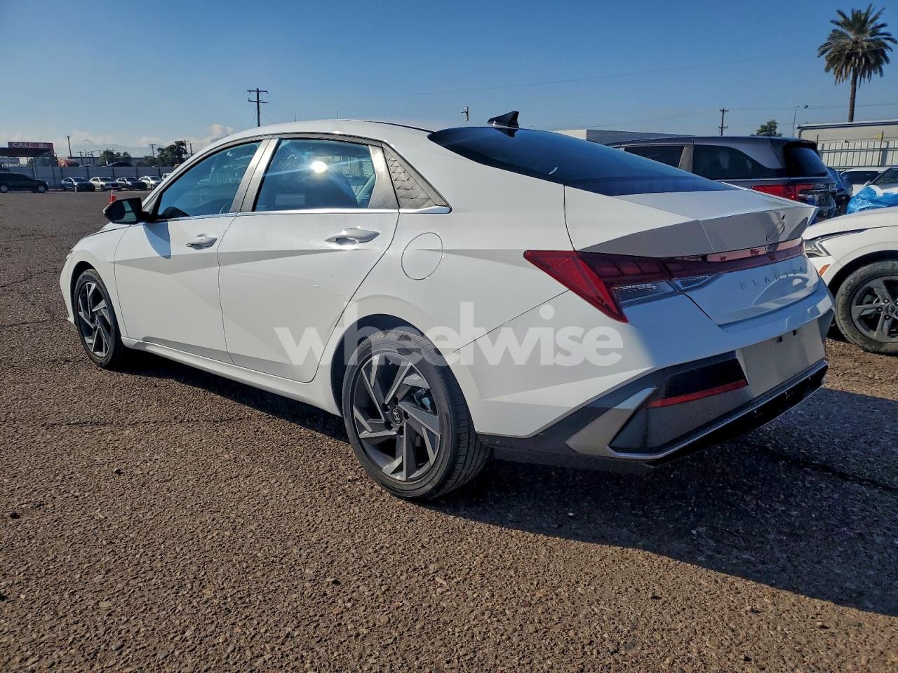 Photo 2 of 2025 HYUNDAI ELANTRA SEL (VIN KMHLS4DG7SU947243)