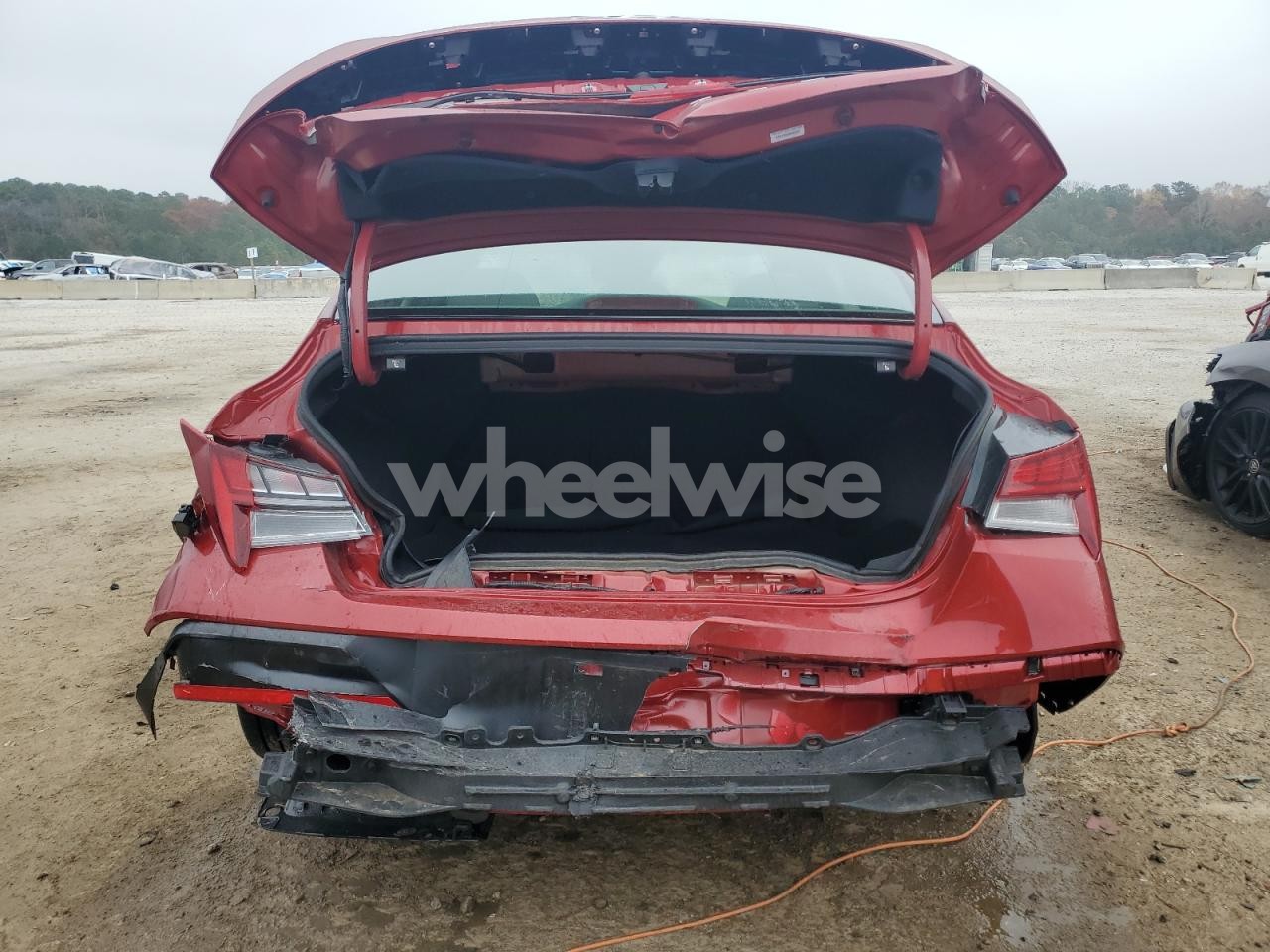 Photo 6 of 2025 HYUNDAI ELANTRA SEL (VIN KMHLS4DG9SU043376)