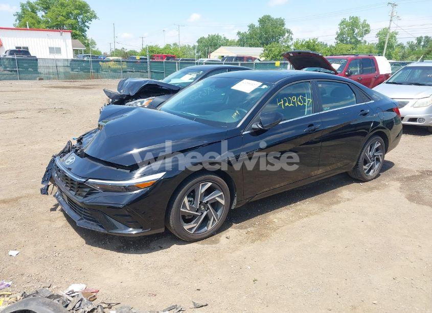 Photo 2 of 2025 Hyundai Elantra SEL CONVENIENCE (VIN KMHLS4DG9SU910615)