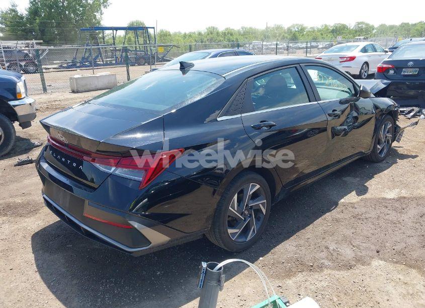 Photo 4 of 2025 Hyundai Elantra SEL CONVENIENCE (VIN KMHLS4DG9SU910615)