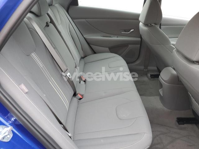 Photo 10 of 2025 HYUNDAI ELANTRA SEL (VIN KMHLS4DGXSU033990)
