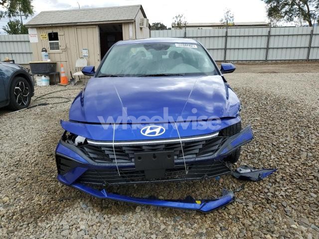 Photo 3 of 2025 HYUNDAI ELANTRA SEL (VIN KMHLS4DGXSU033990)