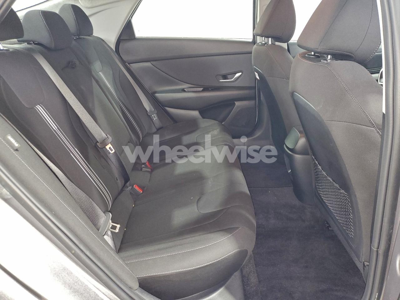 Photo 10 of 2025 HYUNDAI ELANTRA SEL (VIN KMHLS4DGXSU036582)