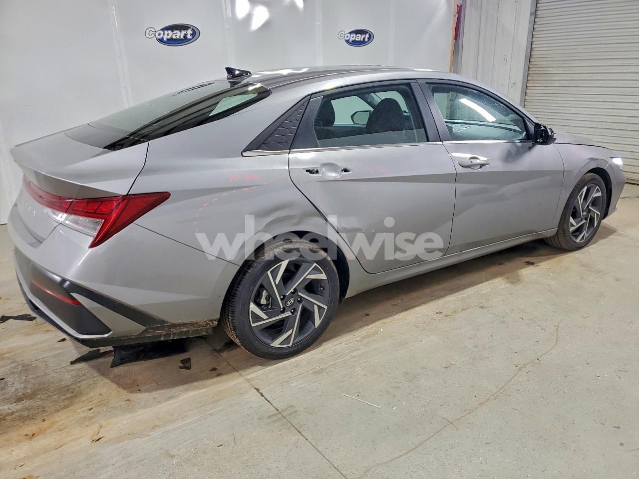 Photo 3 of 2025 HYUNDAI ELANTRA SEL (VIN KMHLS4DGXSU036582)