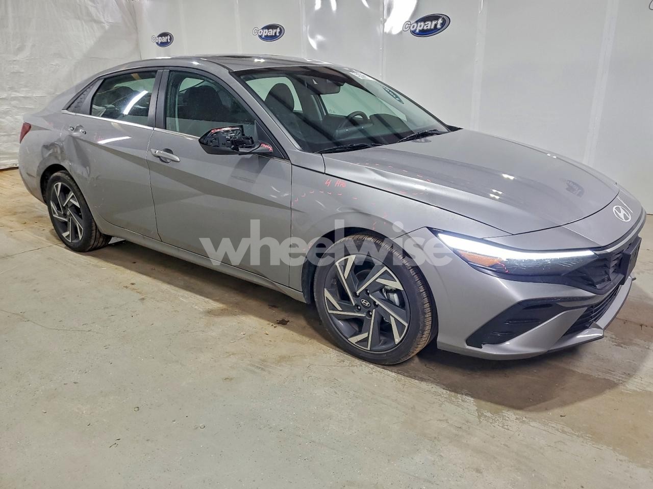 Photo 4 of 2025 HYUNDAI ELANTRA SEL (VIN KMHLS4DGXSU036582)