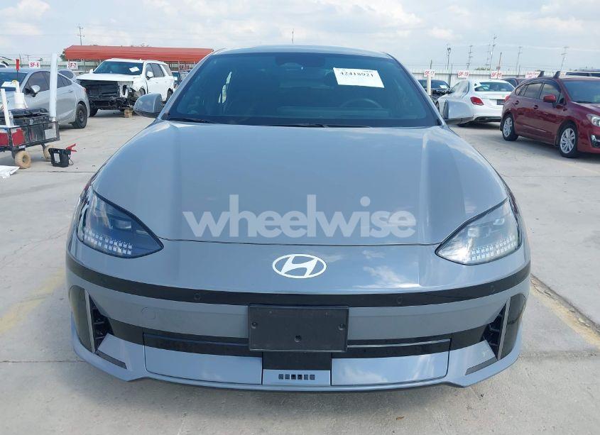 Photo 12 of 2024 Hyundai Ioniq 6 SE (VIN KMHM24AA6RA070518)