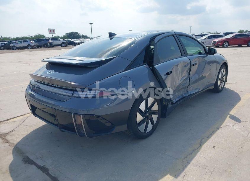 Photo 4 of 2024 Hyundai Ioniq 6 SE (VIN KMHM24AA6RA070518)