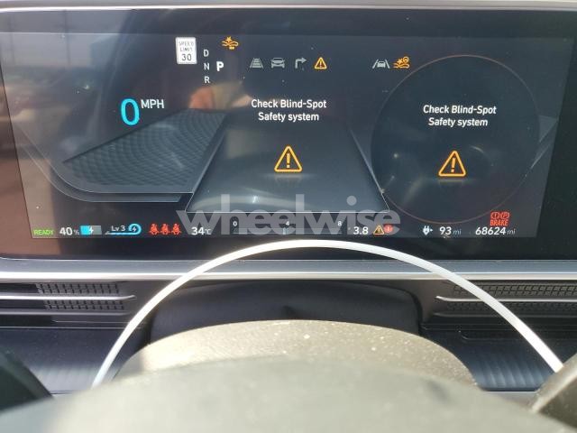 Photo 4 of 2023 HYUNDAI IONIQ 6 SEL N/A (VIN KMHM34AA3PA043433)