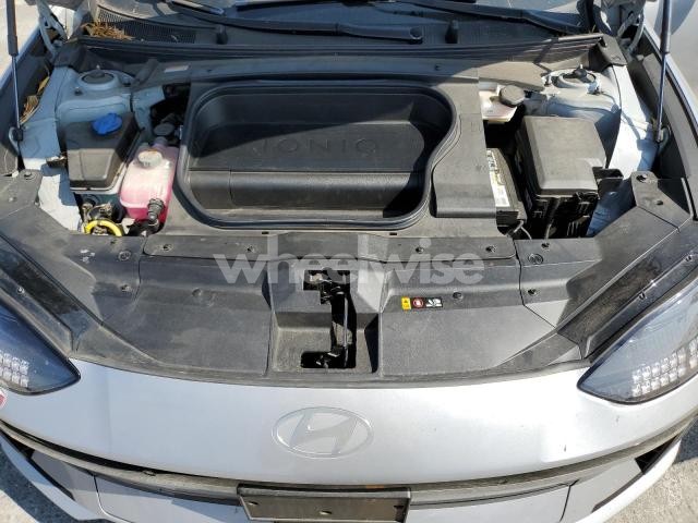 Photo 6 of 2023 HYUNDAI IONIQ 6 SEL N/A (VIN KMHM34AA3PA043433)