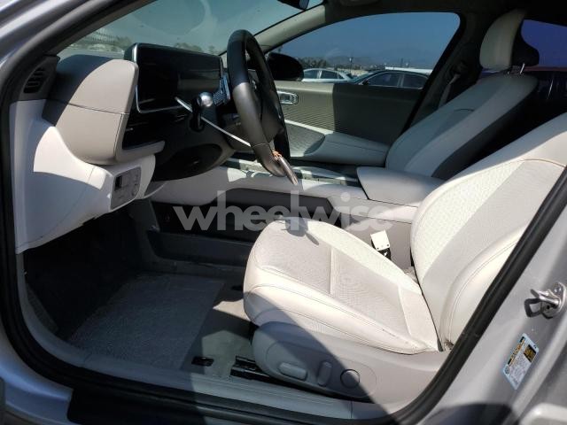 Photo 7 of 2023 HYUNDAI IONIQ 6 SEL N/A (VIN KMHM34AA3PA043433)