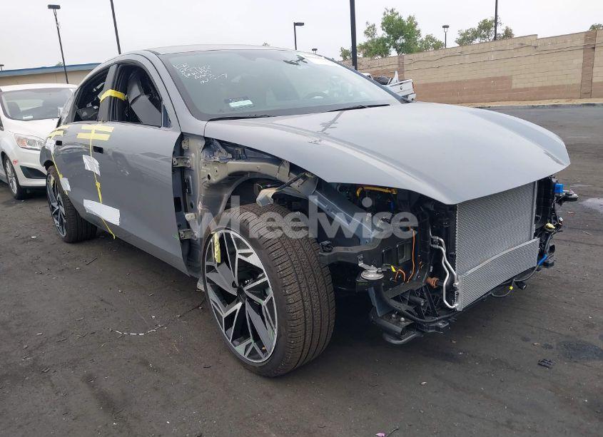 2025 Hyundai Ioniq 6 SEL (VIN KMHM34AA5SA082971) main photo