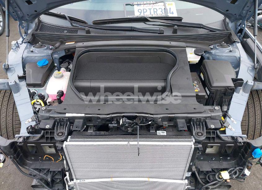 Photo 10 of 2025 Hyundai Ioniq 6 SEL (VIN KMHM34AA5SA082971)