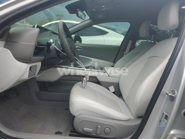 Photo 12 of 2025 HYUNDAI IONIQ 6 SEL (VIN KMHM34AAXSA084828)