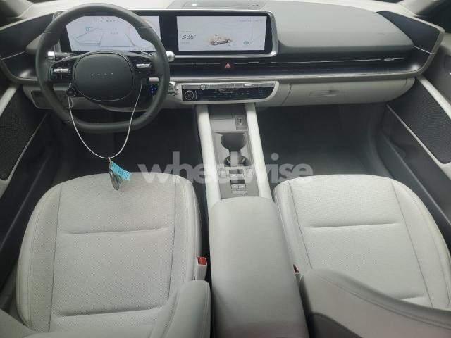 Photo 6 of 2025 HYUNDAI IONIQ 6 SEL (VIN KMHM34AAXSA084828)