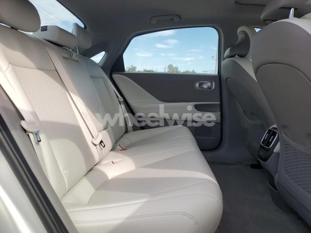 Photo 10 of 2023 HYUNDAI IONIQ 6 LIMITED (VIN KMHM54AC8PA044864)