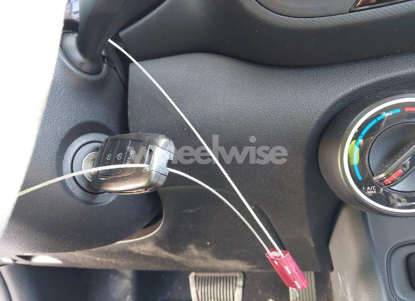 Photo 11 of 2022 Hyundai Venue SE (VIN KMHRB8A30NU177247)