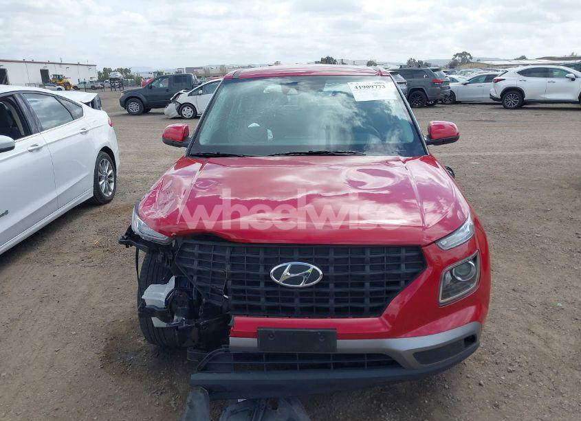 Photo 13 of 2022 Hyundai Venue SE (VIN KMHRB8A31NU177046)