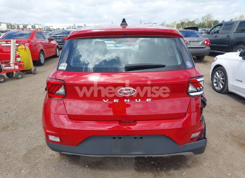 Photo 17 of 2022 Hyundai Venue SE (VIN KMHRB8A31NU177046)