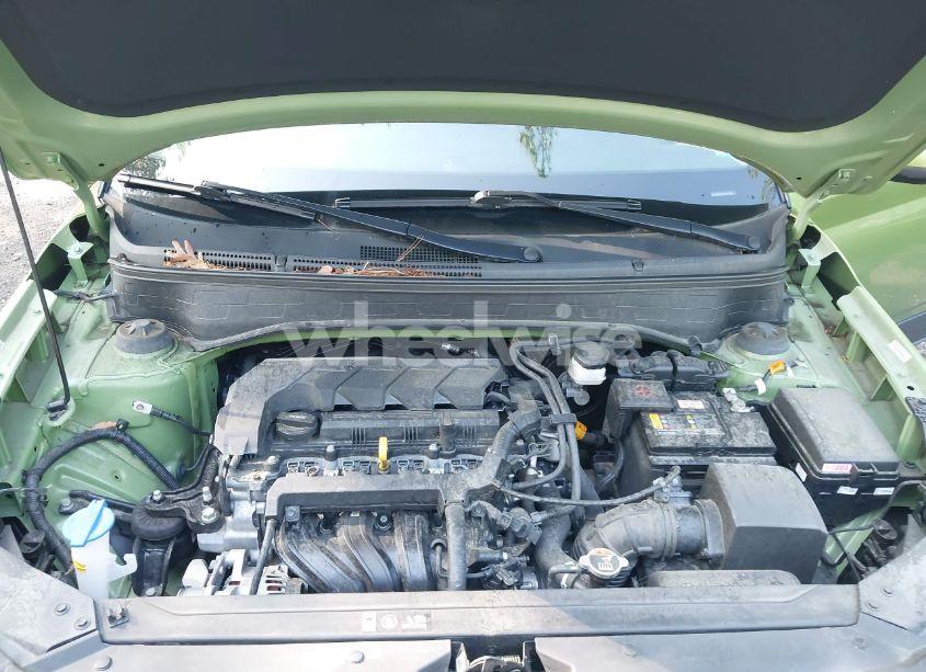 Photo 10 of 2022 Hyundai Venue SEL (VIN KMHRC8A31NU178646)