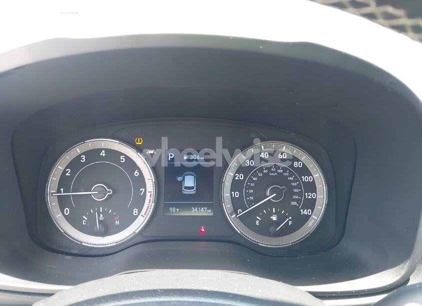 Photo 7 of 2022 Hyundai Venue LIMITED (VIN KMHRC8A32NU172418)