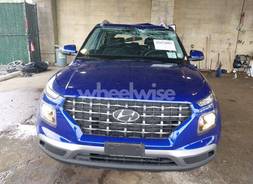 Photo 12 of 2025 Hyundai Venue SEL (VIN KMHRC8A32SU362585)