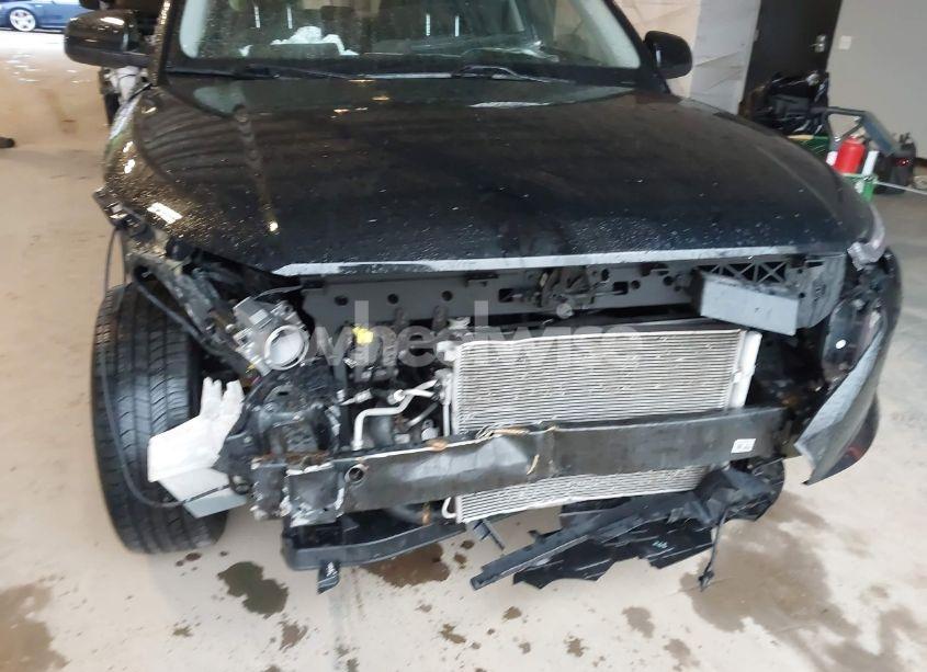 Photo 6 of 2022 Hyundai Venue SEL (VIN KMHRC8A35NU150896)