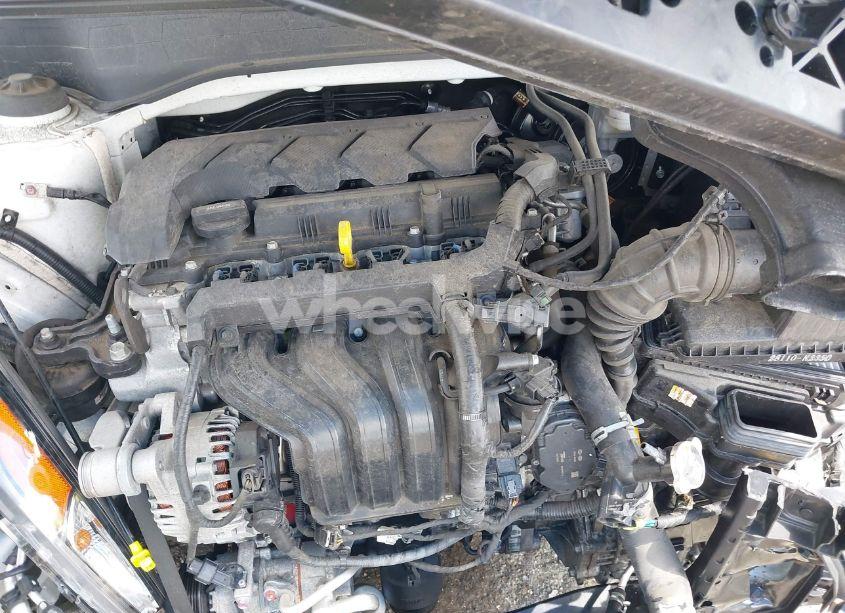 Photo 10 of 2022 Hyundai Venue SEL (VIN KMHRC8A35NU158934)