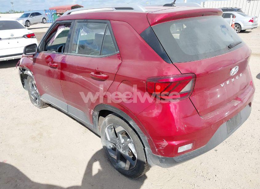 Photo 3 of 2024 Hyundai Venue LIMITED (VIN KMHRC8A35RU305128)