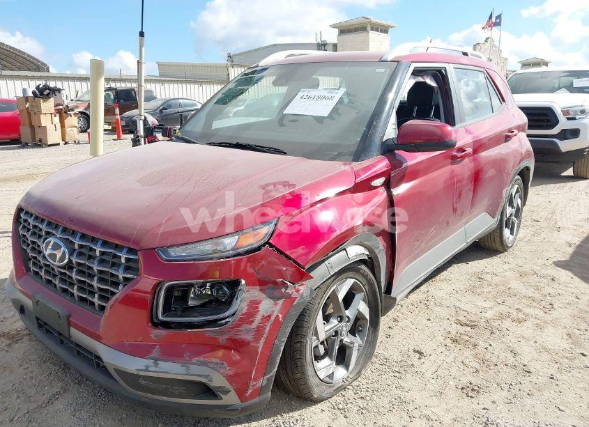 Photo 6 of 2024 Hyundai Venue LIMITED (VIN KMHRC8A35RU305128)
