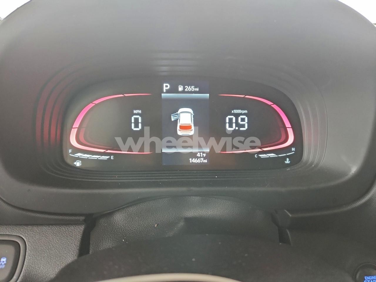 Photo 9 of 2025 HYUNDAI VENUE SEL (VIN KMHRC8A37SU387336)