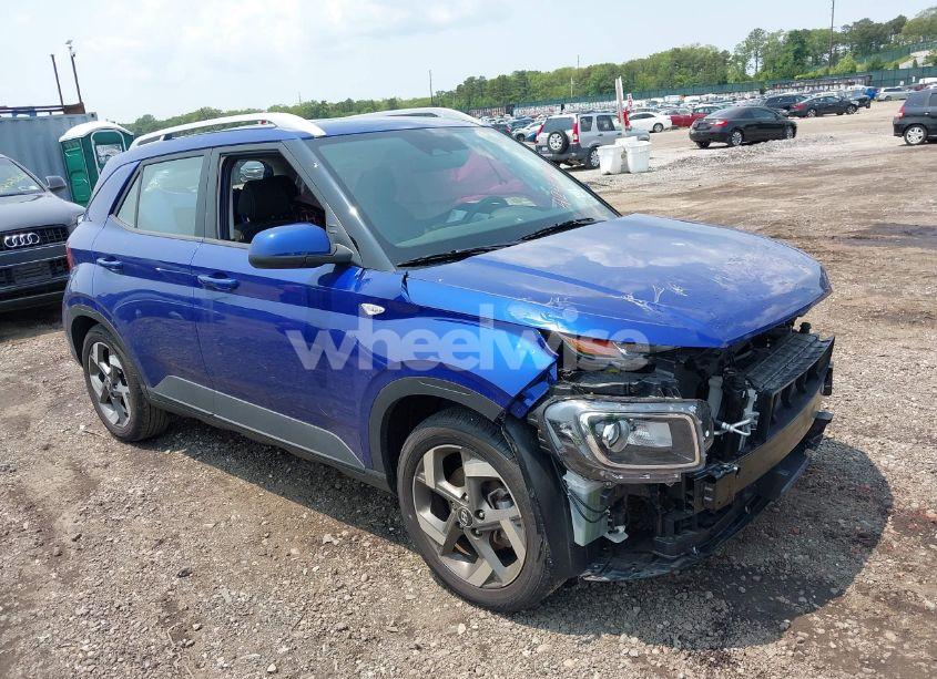 2024 Hyundai Venue SEL (VIN KMHRC8A39RU298832) main photo