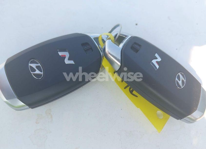 Photo 11 of 2021 Hyundai Veloster N (VIN KMHT36AH7MU010143)