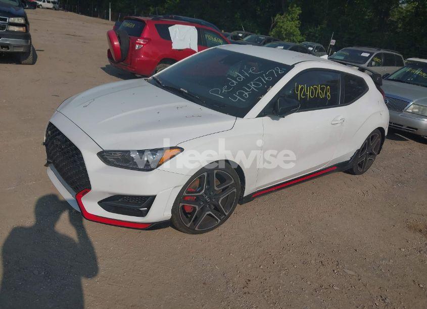Photo 2 of 2021 Hyundai Veloster N (VIN KMHT36AH7MU010143)