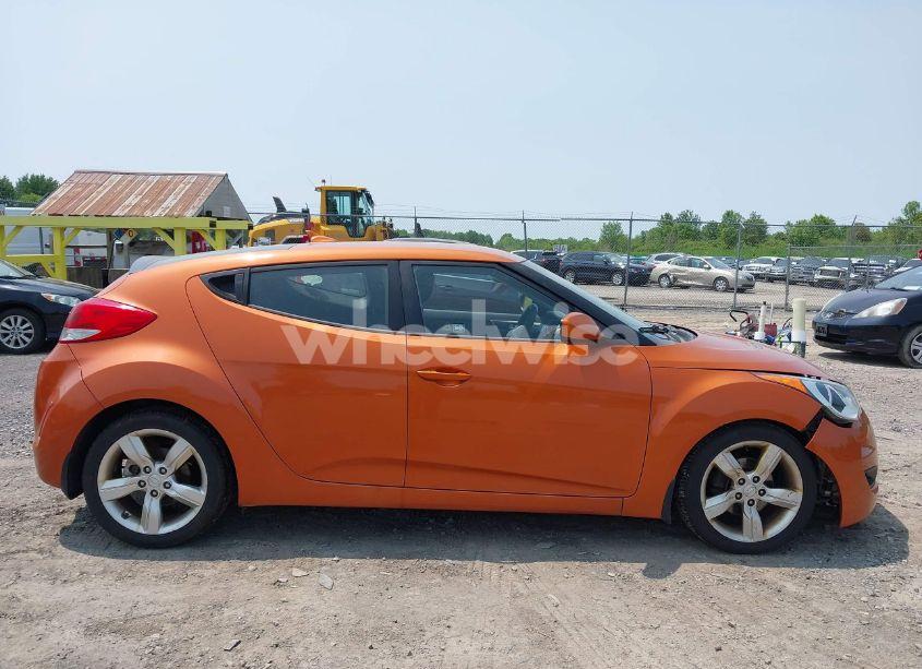 Photo 14 of 2012 Hyundai Veloster BASE W/BLACK (VIN KMHTC6AD0CU043402)