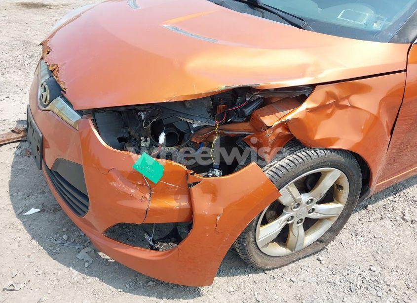 Photo 6 of 2012 Hyundai Veloster BASE W/BLACK (VIN KMHTC6AD0CU043402)