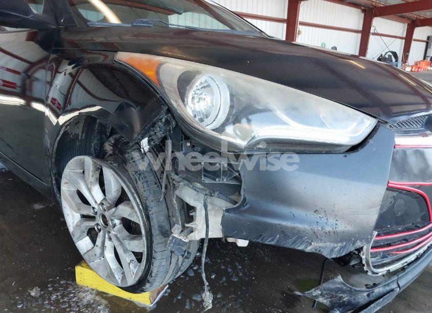 Photo 6 of 2012 Hyundai Veloster BASE W/BLACK (VIN KMHTC6AD0CU062046)