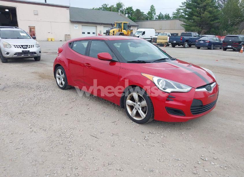 2013 Hyundai Veloster BASE W/BLACK (VIN KMHTC6AD0DU145090) main photo