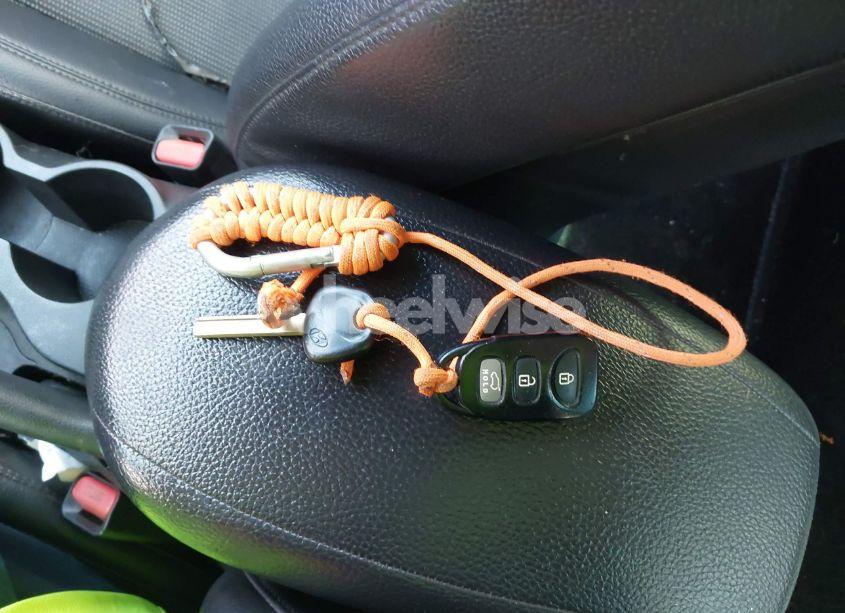 Photo 11 of 2016 Hyundai Veloster (VIN KMHTC6AD0GU286455)