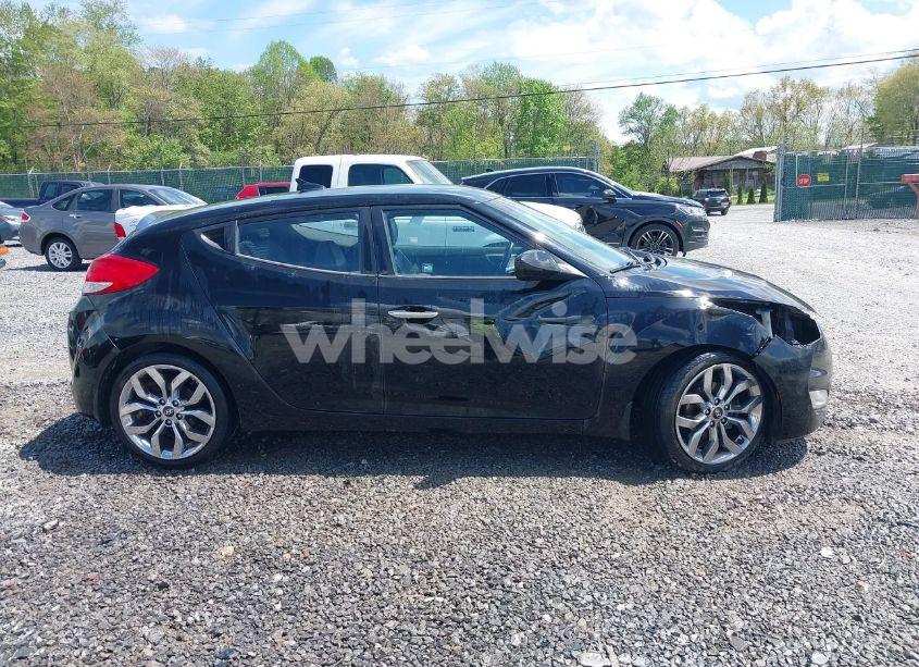 Photo 14 of 2014 Hyundai Veloster (VIN KMHTC6AD2EU212693)