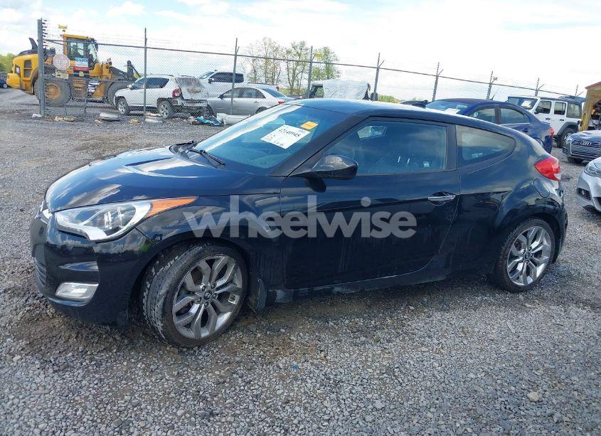 Photo 15 of 2014 Hyundai Veloster (VIN KMHTC6AD2EU212693)