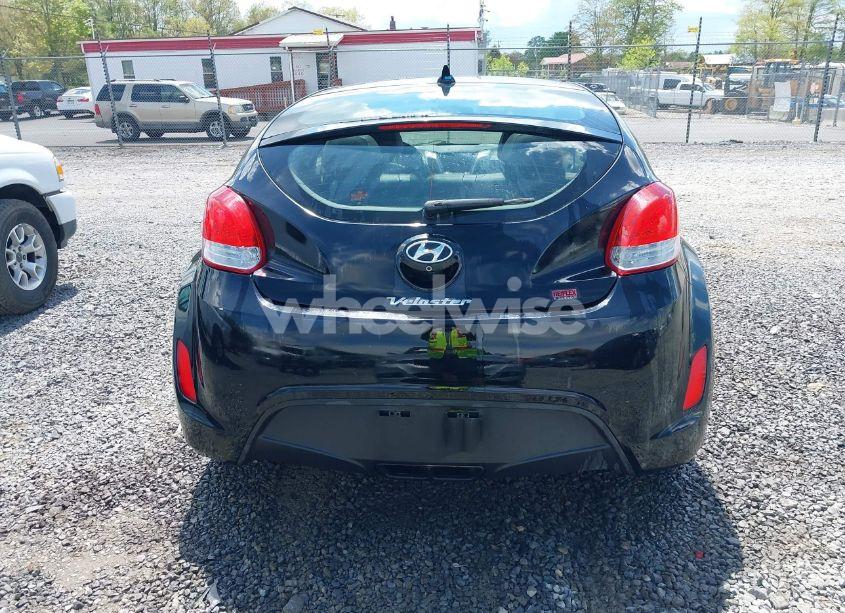 Photo 17 of 2014 Hyundai Veloster (VIN KMHTC6AD2EU212693)