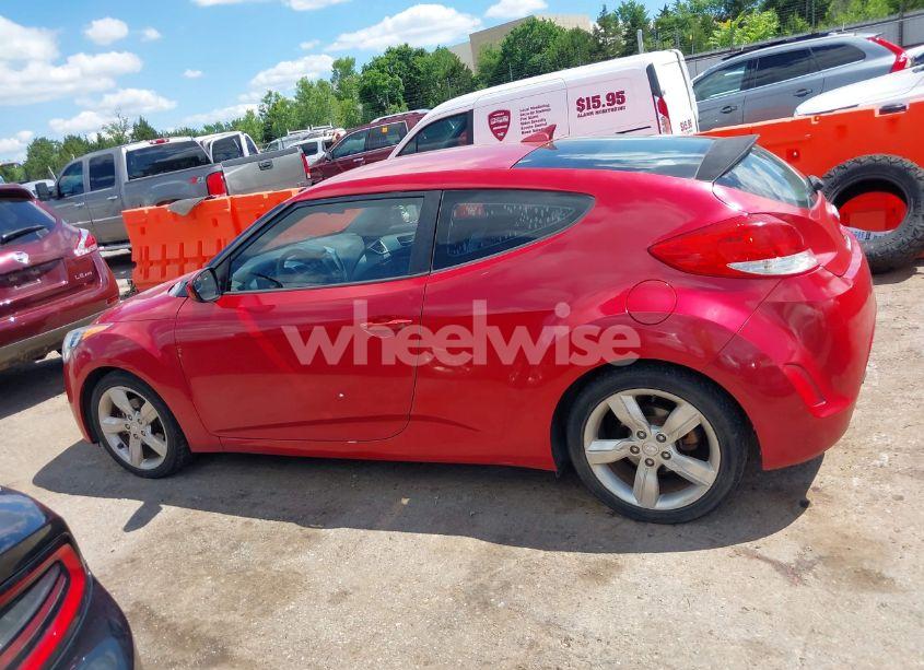 Photo 14 of 2015 Hyundai Veloster (VIN KMHTC6AD2FU236607)