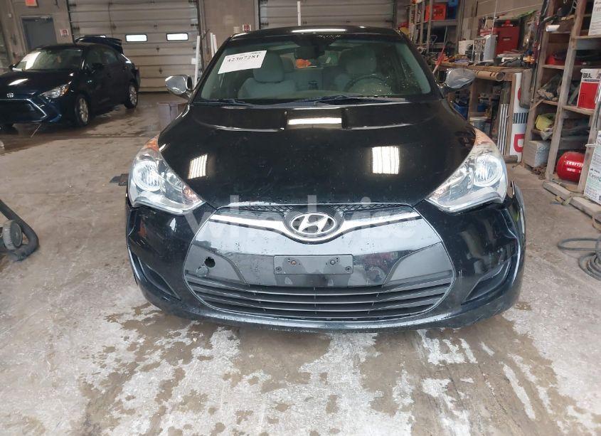 Photo 6 of 2012 Hyundai Veloster BASE W/GRAY (VIN KMHTC6AD3CU020230)