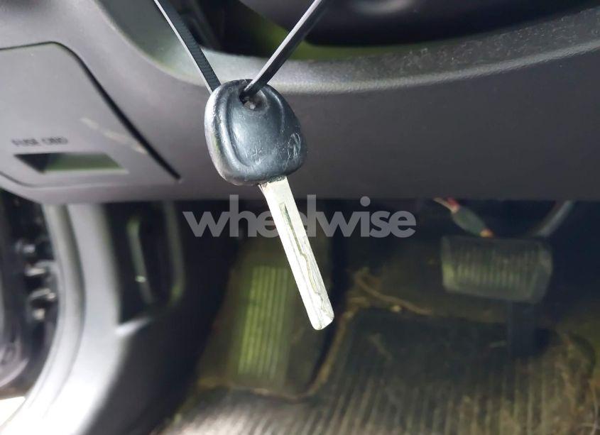 Photo 11 of 2013 Hyundai Veloster BASE W/GRAY (VIN KMHTC6AD3DU087749)